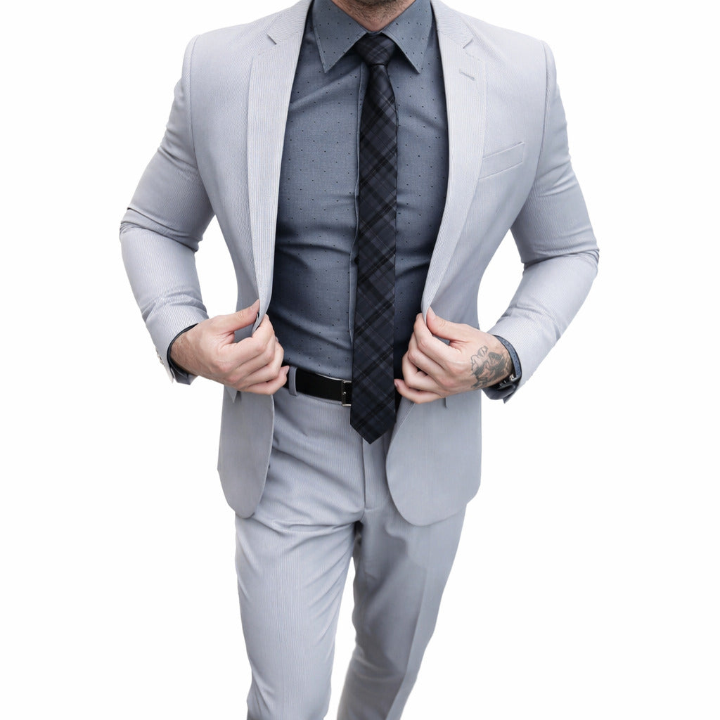 Conjunto Blazer e Calça Slim - Versatilidade e Caimento Impecável
